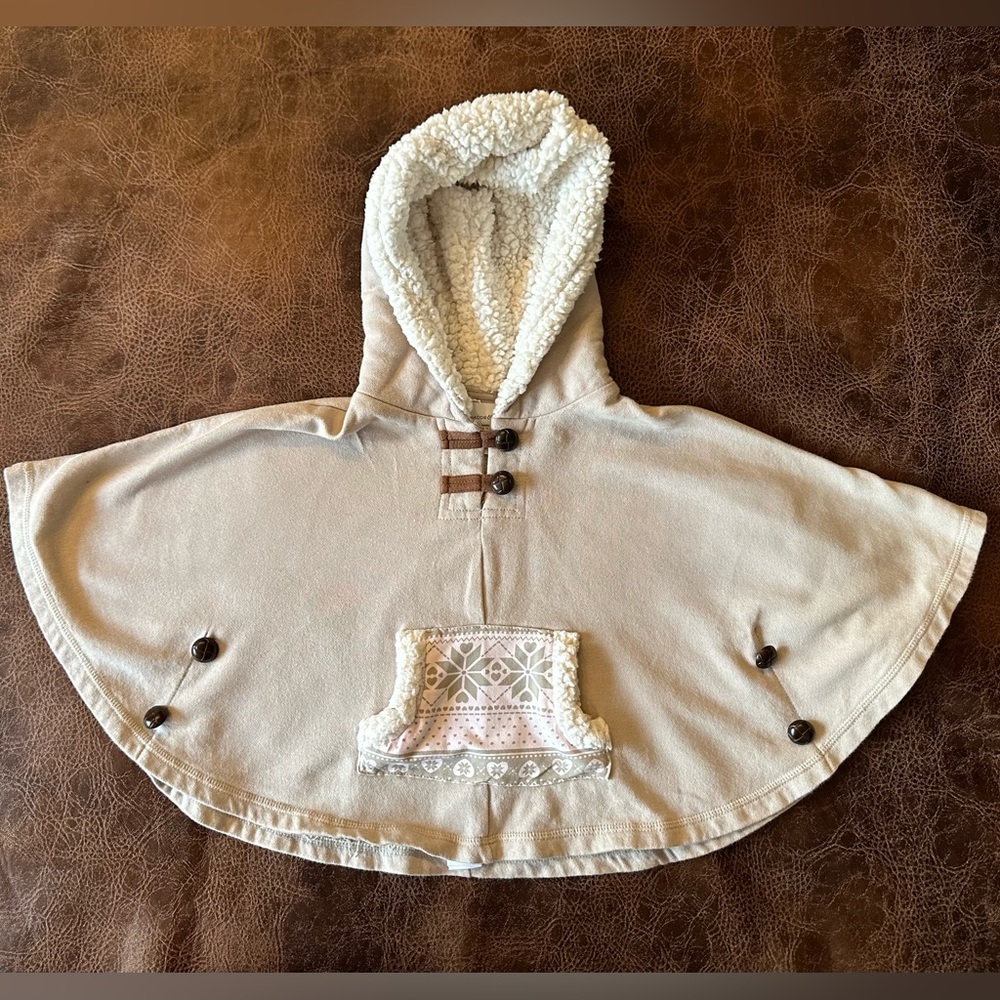 Poncho: Maggie and Zoe 4T
